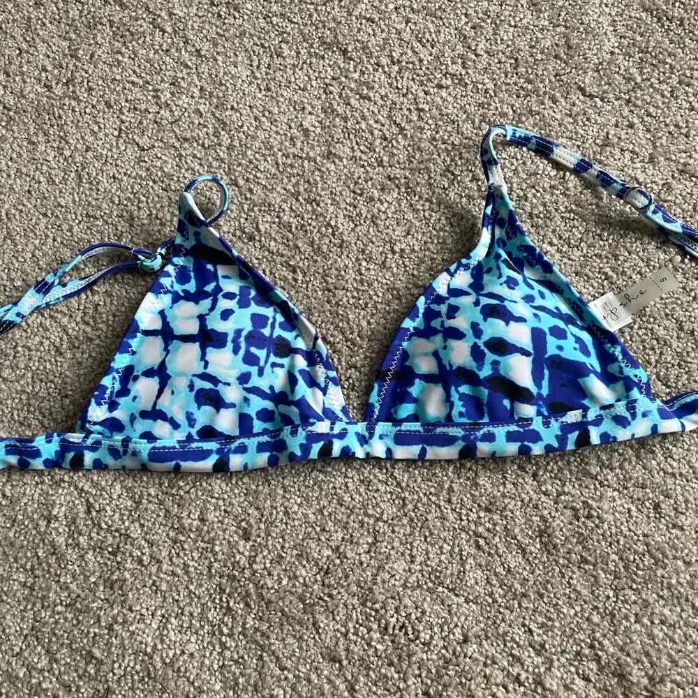 Cupshe swim top